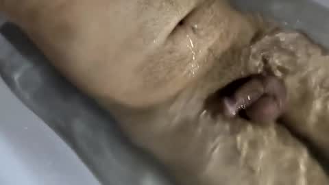 Snapshot of stenlyvrbich chatting on March 2026 08:48:02 PM lee online show from March 2026 08:48:02 PM