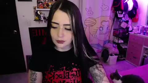 Snapshot of stephani_rousso chatting on July 2026 11:07:02 PM joha cosmo online show from July 2026 11:07:02 PM