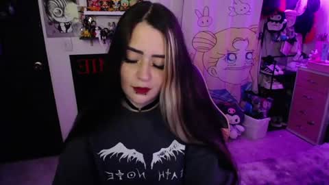 Snapshot of stephani_rousso chatting on July 2026 11:07:02 PM joha cosmo online show from July 2026 11:07:02 PM