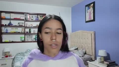 Stephania online show from February 2026 02:46:02 PM