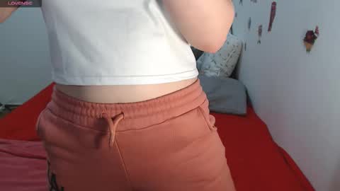 Stephanie   online show from January 2026 11:48:02 AM