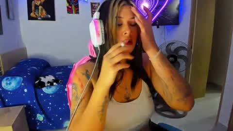 Stephany  independient model  online show from January 2025 12:57:01 AM