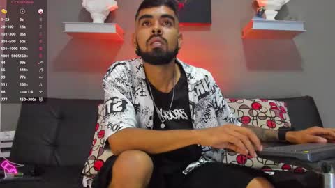    ................     online show from October 2025 09:22:01 PM