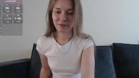 Snapshot of stephie_mrr chatting on March 2026 09:04:01 AM Steph online show from March 2026 09:04:01 AM