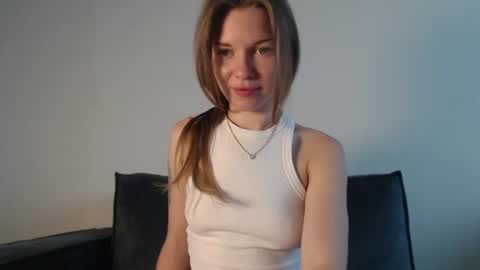 Snapshot of stephie_mrr chatting on July 2026 06:38:02 AM Steph online show from July 2026 06:38:02 AM