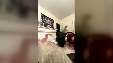 Snapshot of stephielynnnnn chatting on May 2026 02:54:01 PM stephielynnnnn online show from May 2026 02:54:01 PM