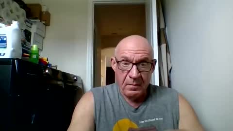 stevejons47 online show from November 2025 03:45:02 PM