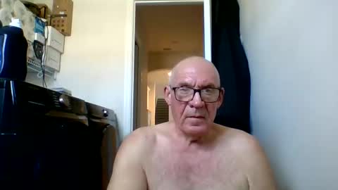 stevejons47 online show from June 2026 07:02:02 PM