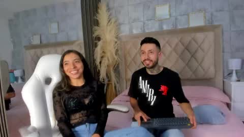 stevenandlaura_ online show from April 2026 08:21:01 PM