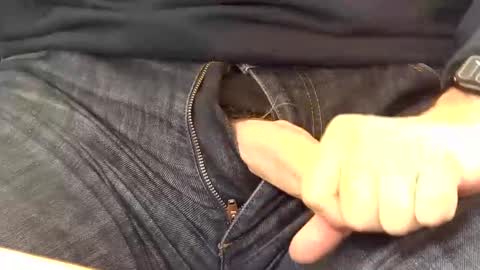 stevenh5710 online show from March 2025 06:34:02 PM