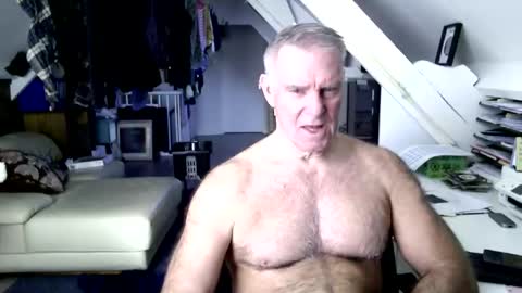 stevetwo online show from February 2026 12:26:01 PM