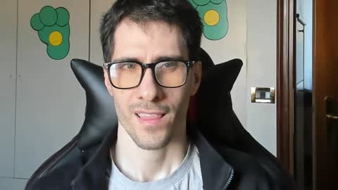 Snapshot of stevex870 chatting on October 2025 03:01:02 PM Steve online show from October 2025 03:01:02 PM