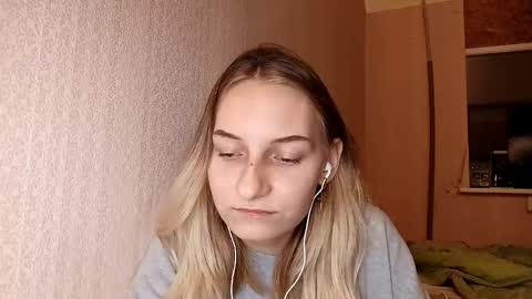 Eva online show from October 2025 09:38:02 PM