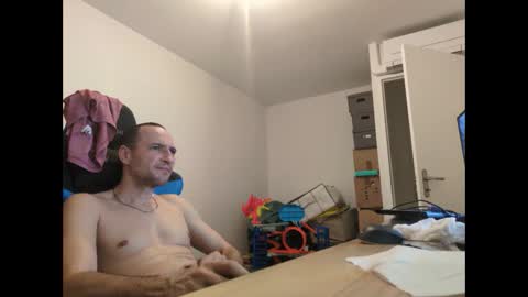 stickolive1 online show from February 2026 10:41:02 PM