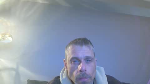 Snapshot of stickymouse45 chatting on June 2026 04:16:02 AM stickymouse45 online show from June 2026 04:16:02 AM