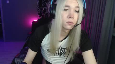 Steve online show from December 2025 05:42:02 PM