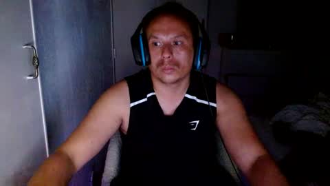 Snapshot of stiffmeister94 chatting on July 2026 11:44:01 PM Axel online show from July 2026 11:44:01 PM