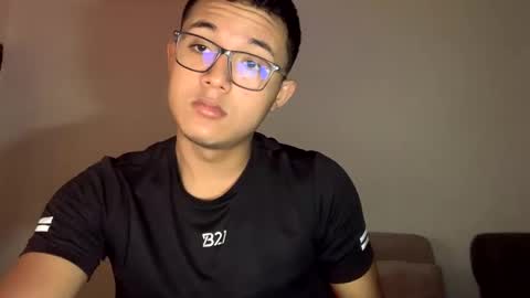 Stiven online show from February 2026 01:51:01 PM