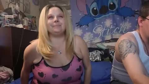 Tasha and Drew online show from November 2025 09:32:01 AM