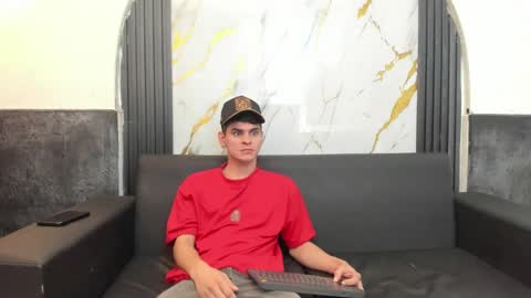 friends online show from January 2026 05:12:01 AM