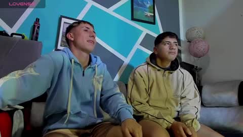 Stiven  online show from January 2026 07:43:02 AM