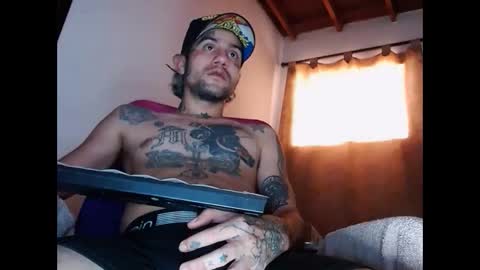 stiven online show from February 2025 03:28:02 PM