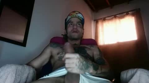 stiven online show from February 2025 06:59:01 PM