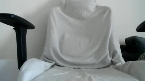 Snapshot of stivglatpik chatting on June 2026 08:23:01 AM stivglatpik online show from June 2026 08:23:01 AM