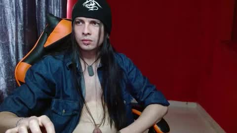 stivnhot online show from September 2025 08:42:01 PM