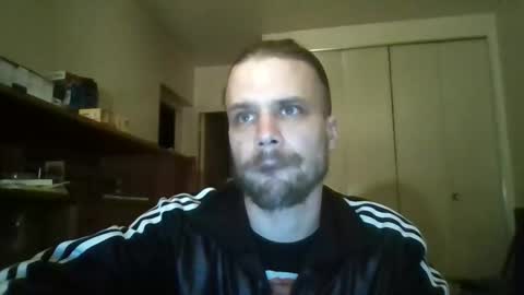 stockingsnfeet online show from May 2026 09:43:01 PM