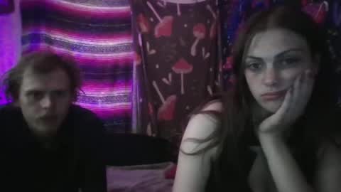 Snapshot of ston3rcouple6928 chatting on June 2026 10:56:02 PM Stonercouple6928 online show from June 2026 10:56:02 PM