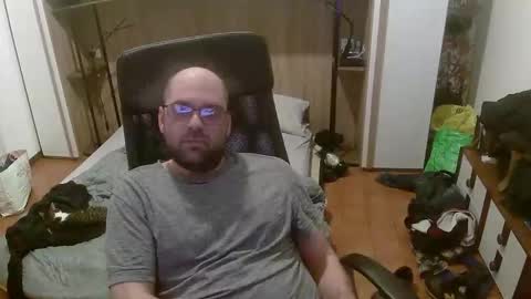 Snapshot of stonedd123 chatting on February 2026 02:21:01 PM fabio online show from February 2026 02:21:01 PM