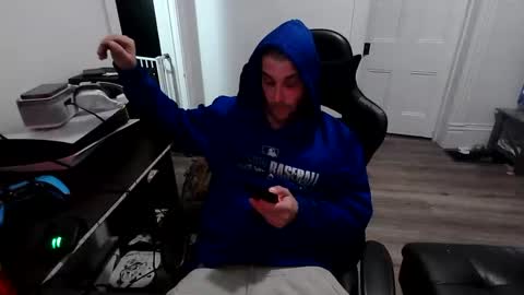 stonedpanda77 online show from May 2026 12:38:01 AM