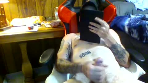 Snapshot of stoner4lyfe420 chatting on June 2026 08:33:02 PM stoner4lyfe420 online show from June 2026 08:33:02 PM