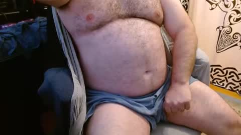 Stonerbear42 online show from October 2025 12:20:01 PM