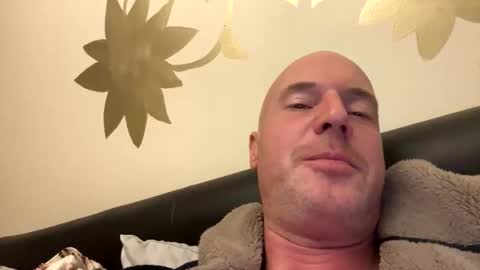 Stoodley22 online show from October 2025 06:42:01 PM