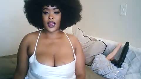 stormie955 online show from March 2025 12:01:02 PM