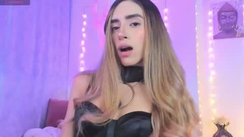 Mar online show from November 2025 02:22:01 AM