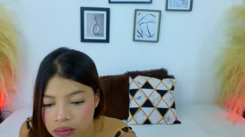 STORMY red hair MARA brown hair.  -------dont forget to follow us online show from February 2026 12:09:02 PM