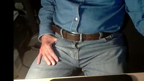 Dave online show from April 2026 12:43:01 PM