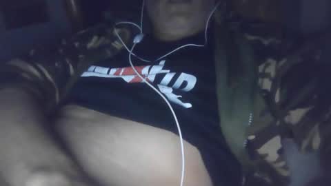 Snapshot of straightguy2024 chatting on November 2025 07:18:02 AM StraightGuy online show from November 2025 07:18:02 AM