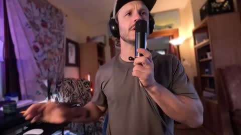 Cowboy Zuhly online show from October 2025 04:30:02 PM