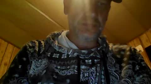 Snapshot of straightmaletouse chatting on June 2026 06:22:02 AM straightmaletouse online show from June 2026 06:22:02 AM