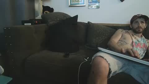 straitpipermann22 online show from October 2025 01:36:02 AM