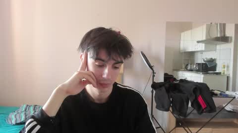 Ray online show from April 2026 11:25:01 AM