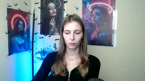 Amalia online show from October 2025 06:25:01 AM