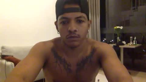 Snapshot of strawberrycocoa chatting on September 2025 08:13:01 PM strawberrycocoa online show from September 2025 08:13:01 PM