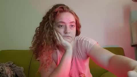 Strawberrylotsacake online show from September 2025 01:36:02 PM