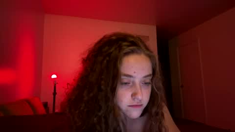 Strawberrylotsacake online show from September 2025 05:23:02 AM