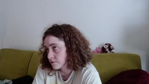 Snapshot of strawberrylotsacake chatting on May 2026 05:30:01 PM Strawberrylotsacake online show from May 2026 05:30:01 PM